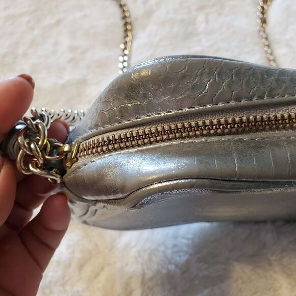 Victoria secret crossbody bag - Picture 3 of 5